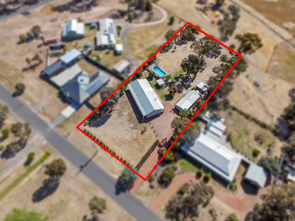 5 Holmes Road HUNTLY 15