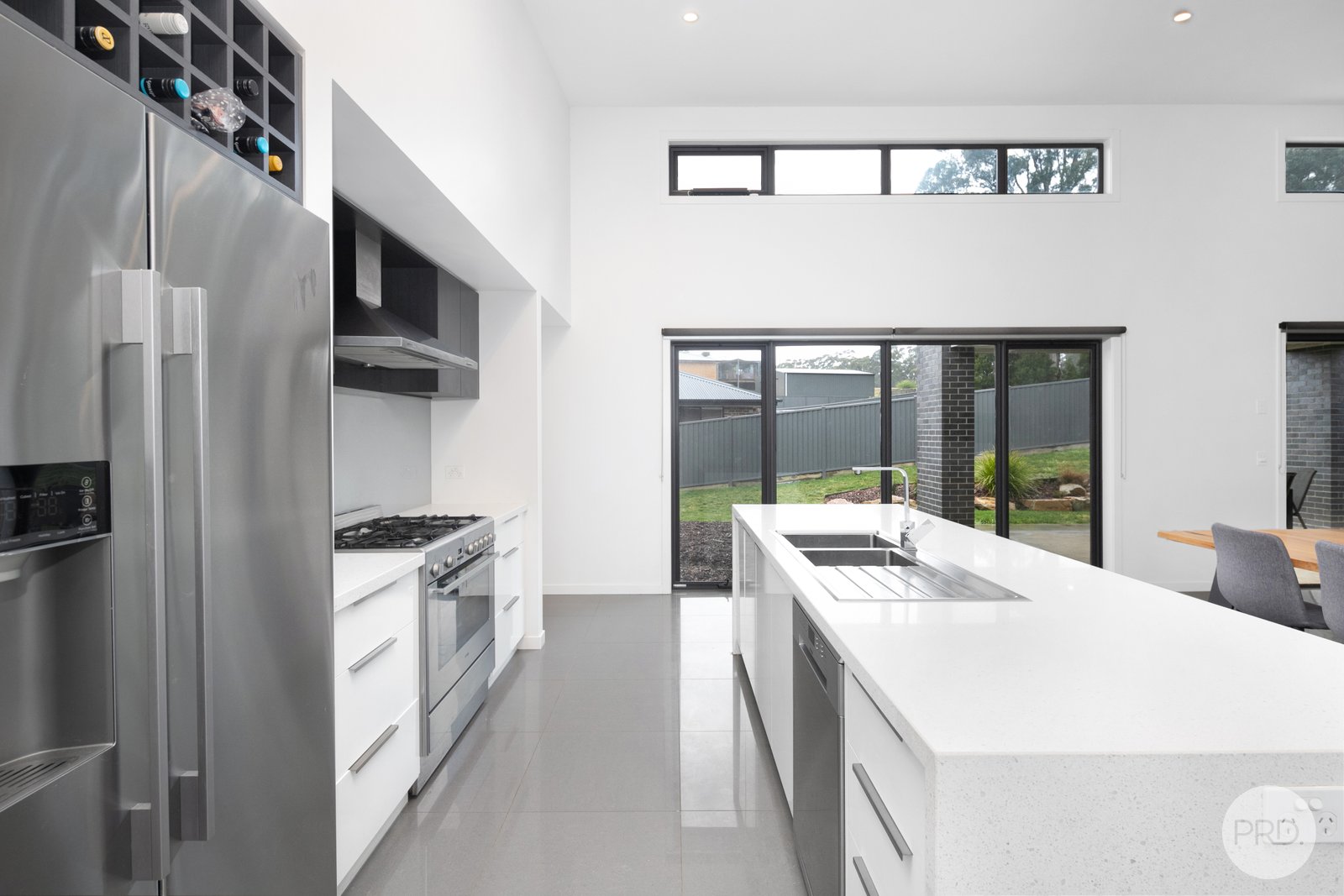 5 Holmsgarth Court BROWN HILL 4