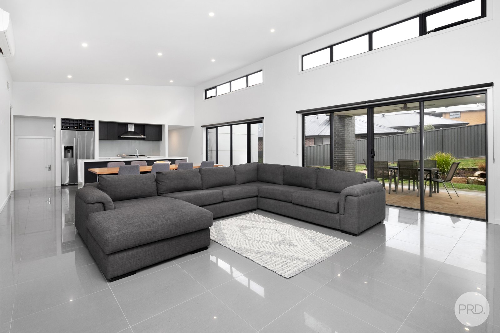 5 Holmsgarth Court BROWN HILL 7