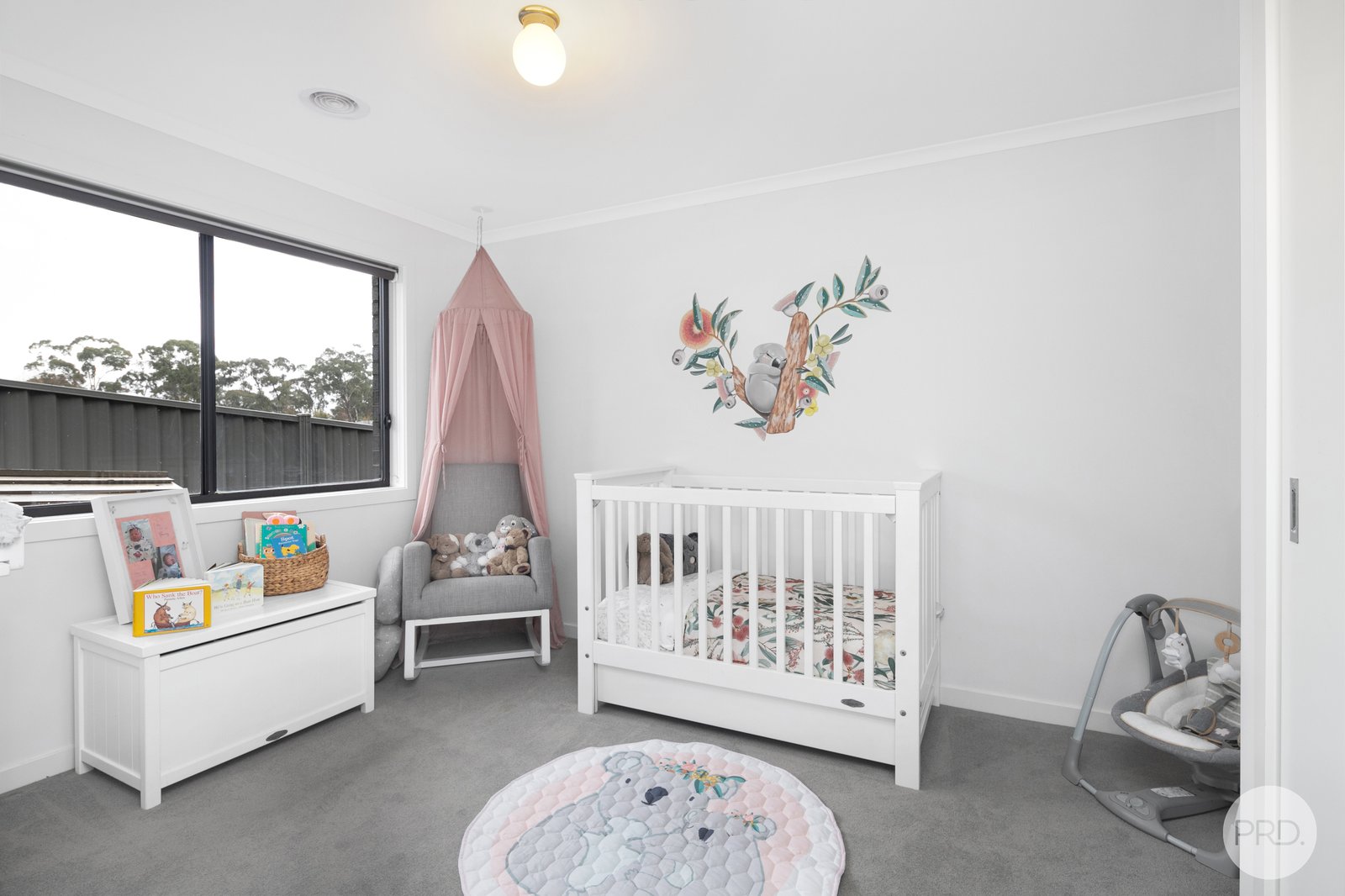 5 Holmsgarth Court BROWN HILL 10