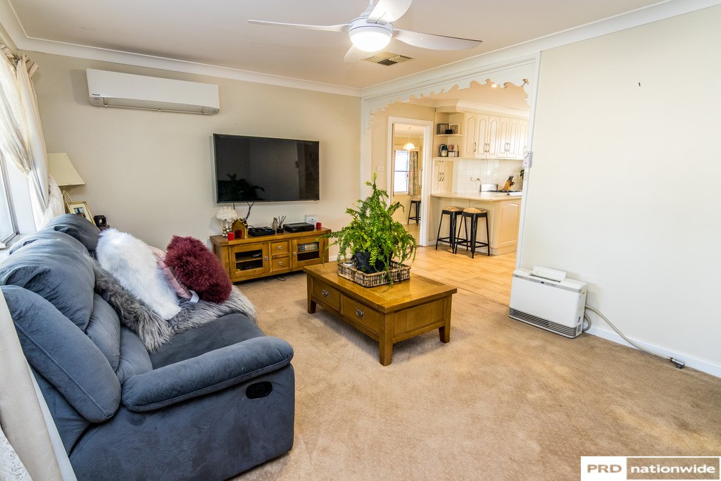 5 Holroyd Street TAMWORTH 5