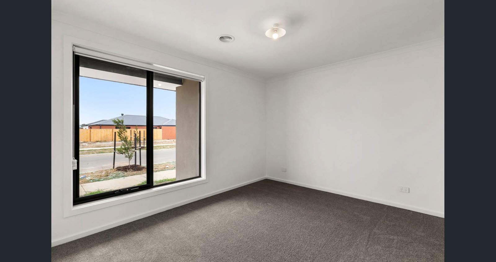 Real Estate and Property in 5 Holst Street, Armstrong Creek, VIC