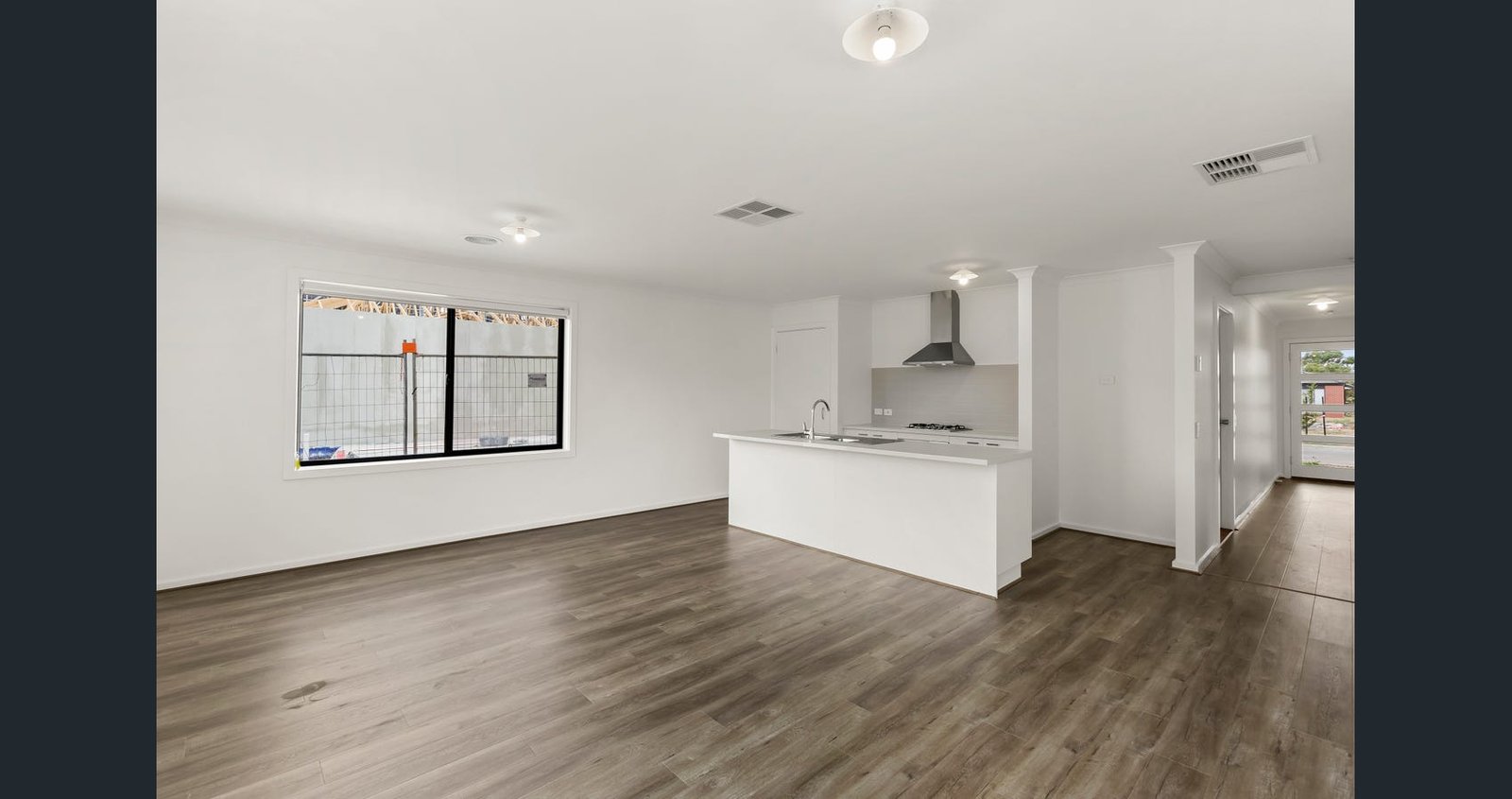 Real Estate and Property in 5 Holst Street, Armstrong Creek, VIC