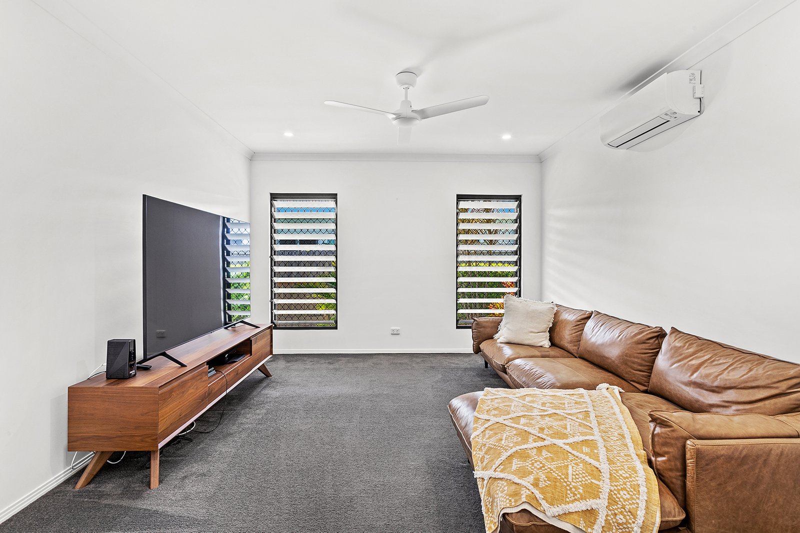 5 Homestead Place CANNON VALLEY 9