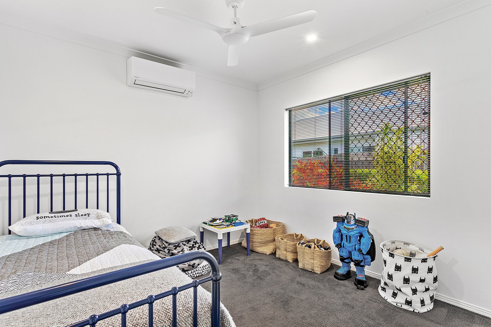 5 Homestead Place CANNON VALLEY 14