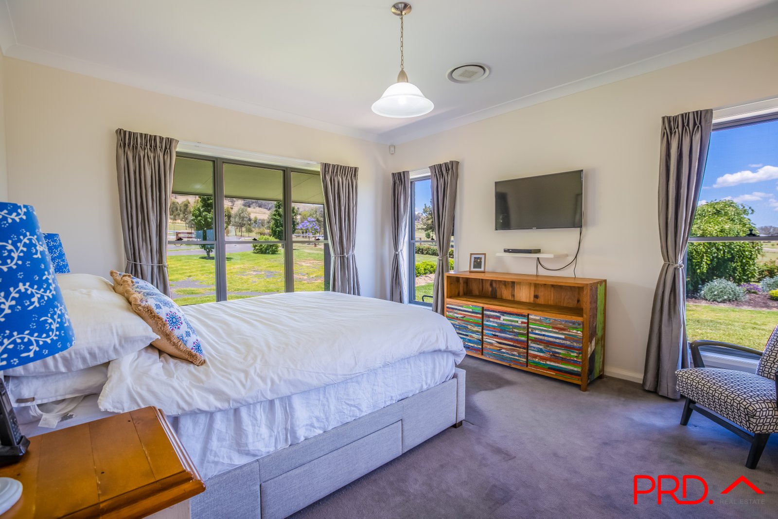 5 Honeyeater Place TAMWORTH 10