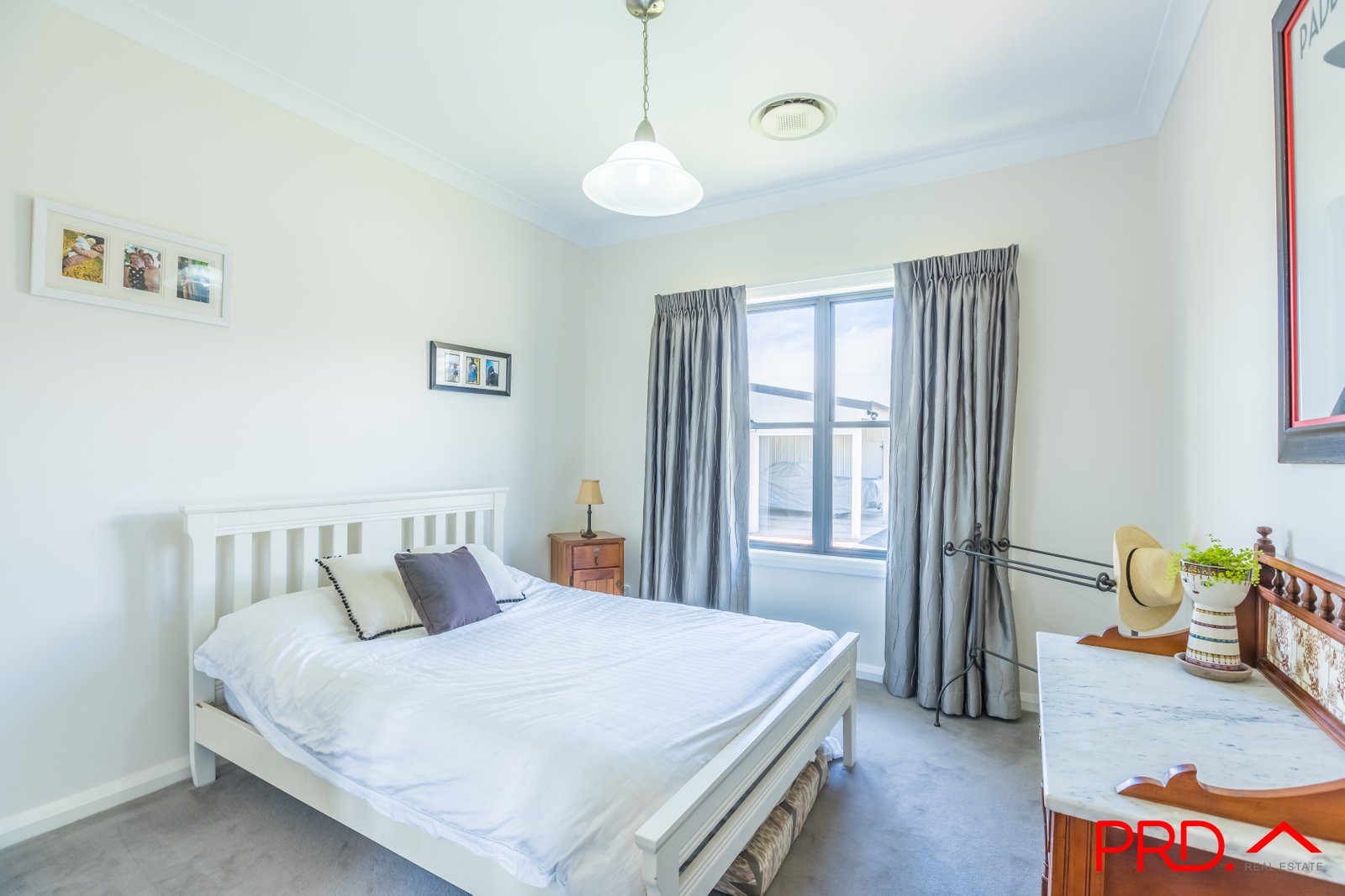 5 Honeyeater Place TAMWORTH 16