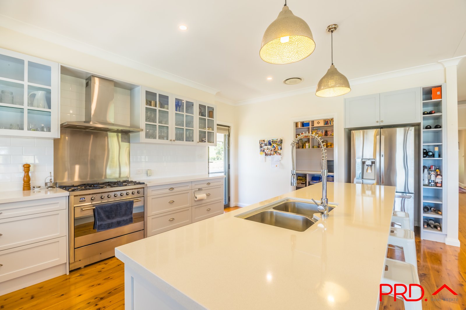 5 Honeyeater Place TAMWORTH 26