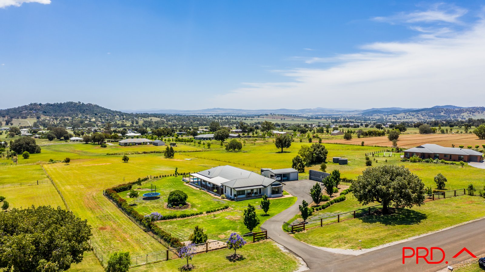 5 Honeyeater Place TAMWORTH 35