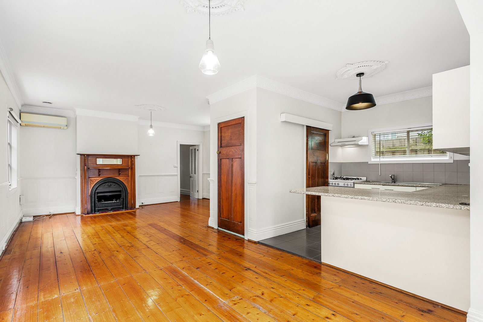 Gallery: 5 Hood Street