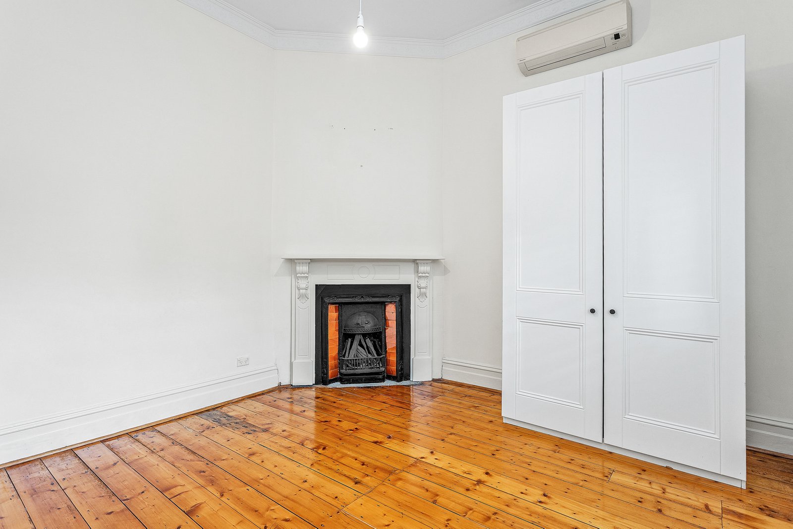 Gallery: 5 Hood Street