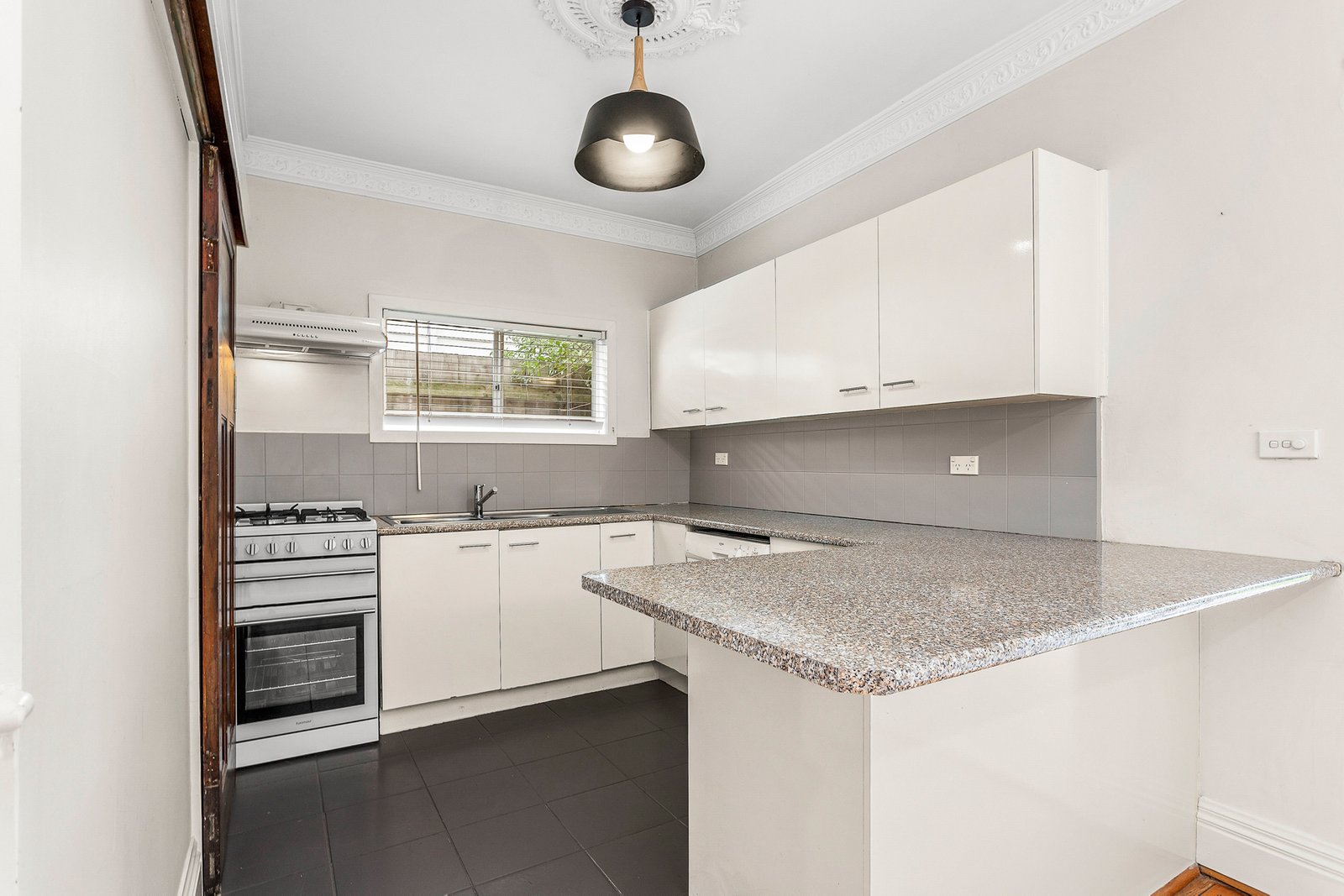 Gallery: 5 Hood Street