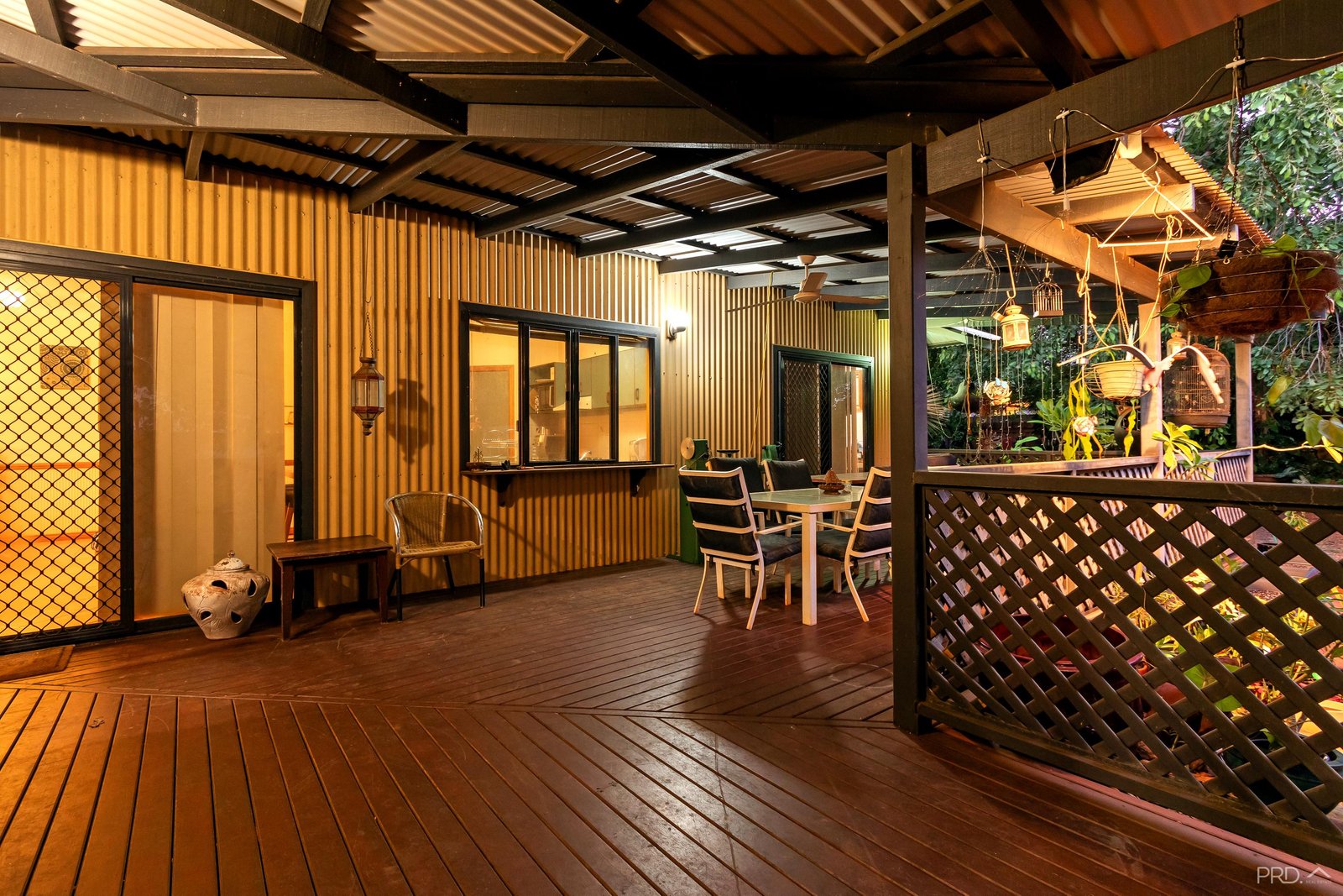 5 Howe Drive CABLE BEACH 6