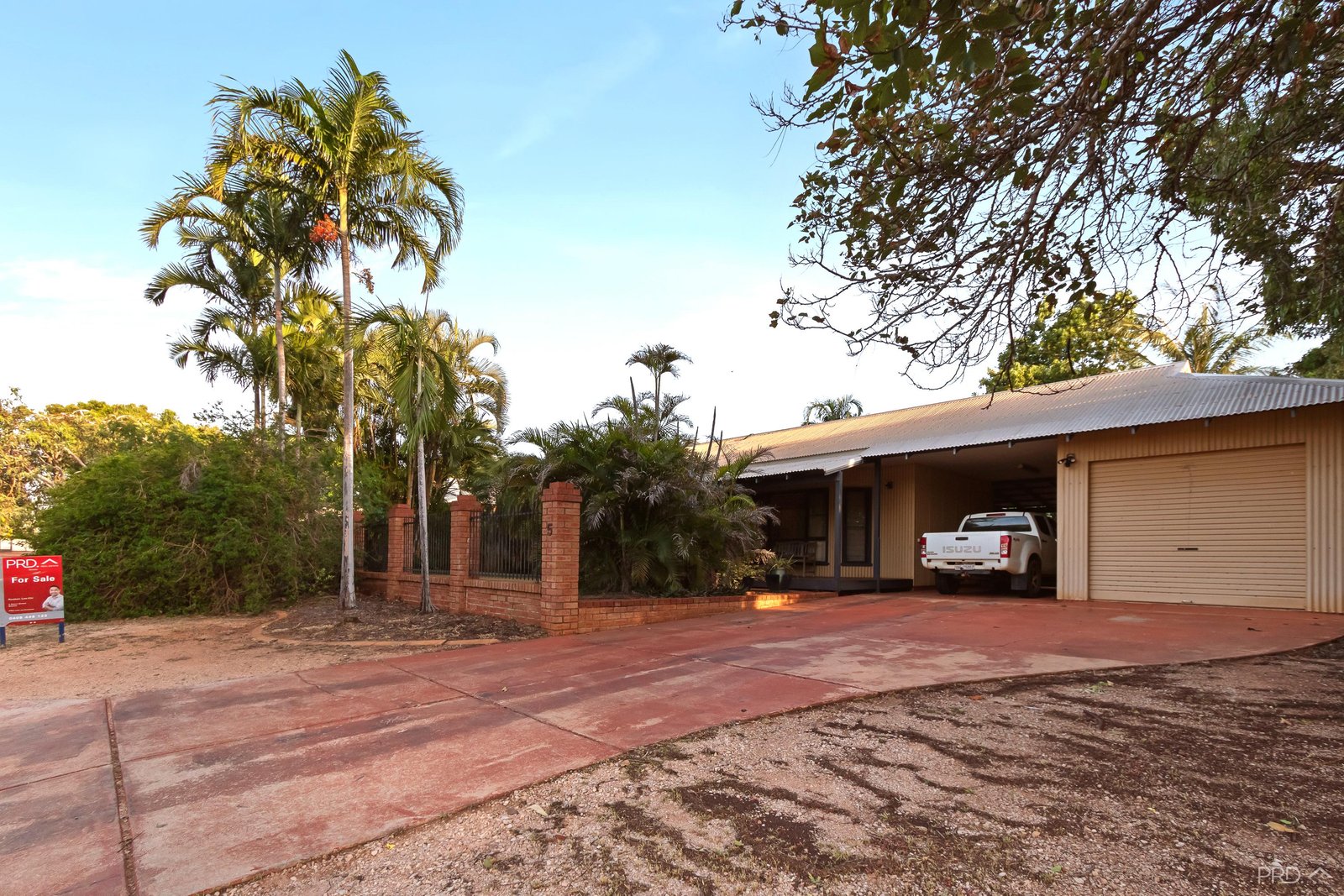 5 Howe Drive CABLE BEACH 23