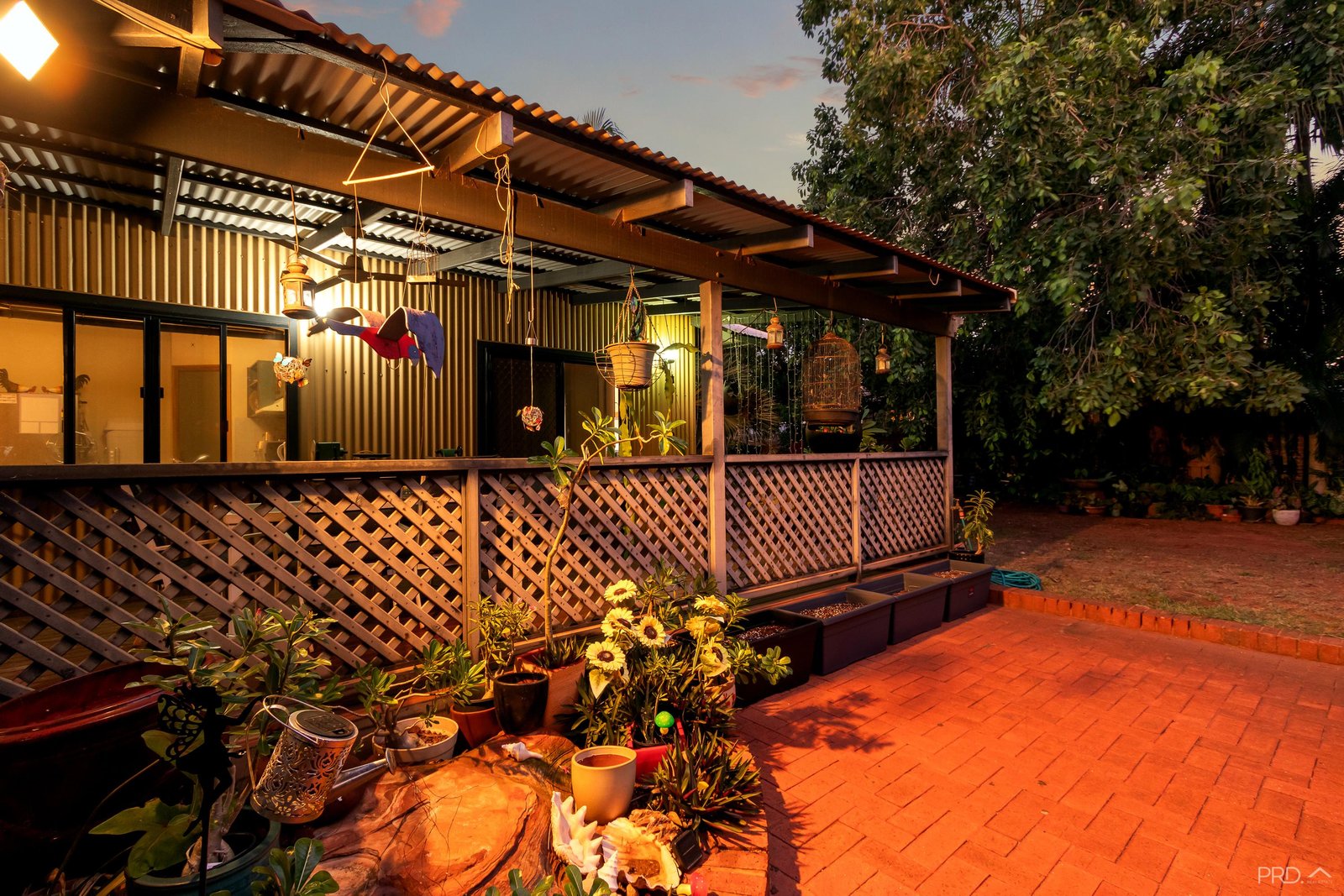 5 Howe Drive CABLE BEACH 27