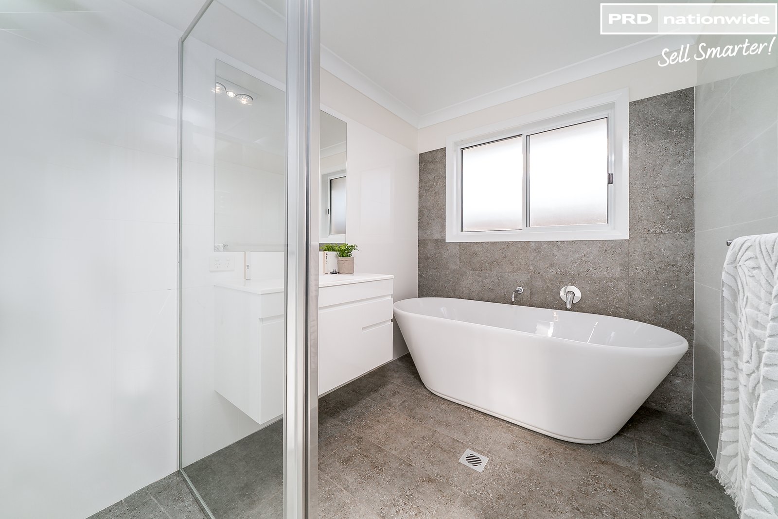 5 Hughes Court LLOYD 6