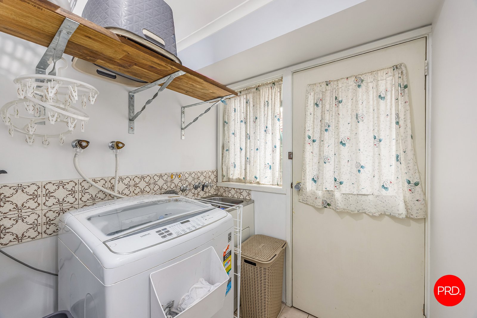 5 Hunter Avenue CALIFORNIA GULLY 11