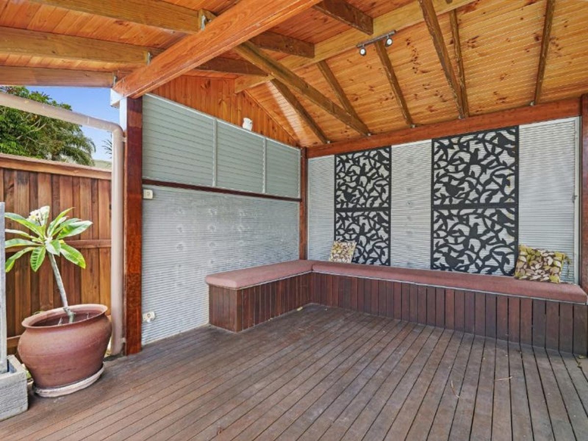 5 Hythe Street MIAMI 7