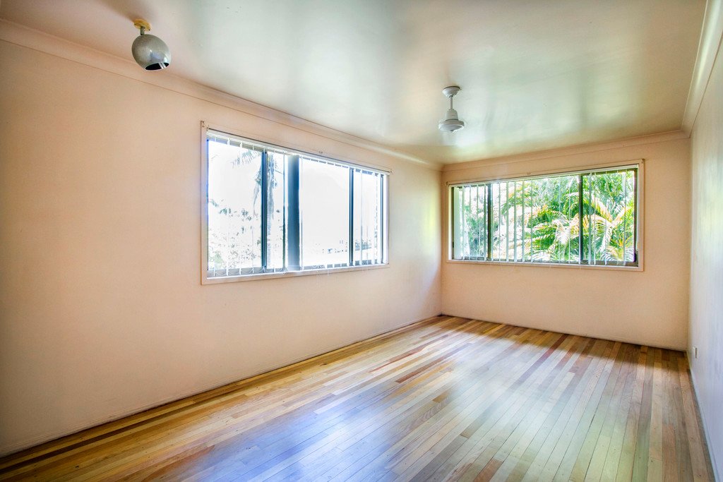 5 Iluka Street CANNONVALE 3