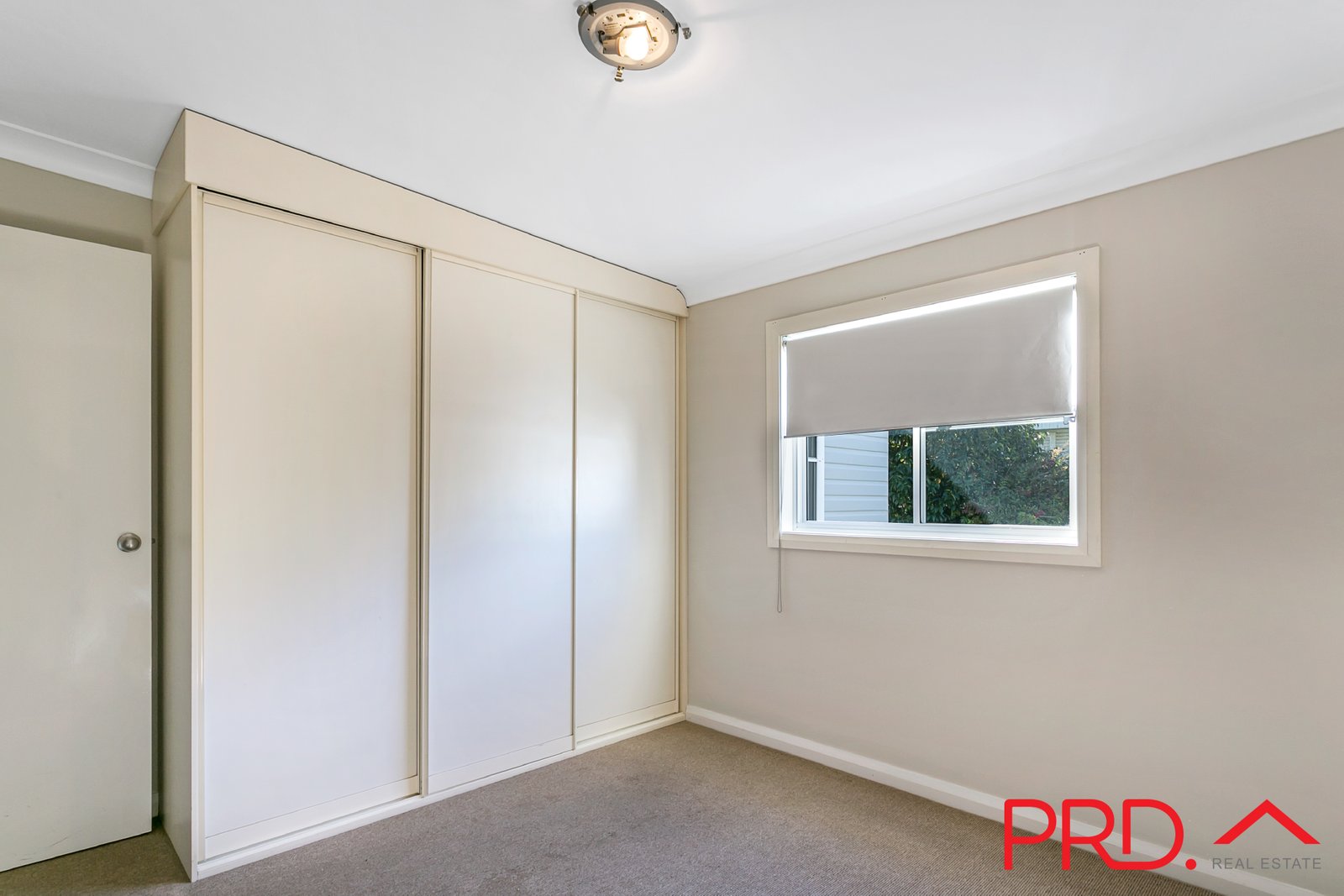 5 Iona Street TAMWORTH 11