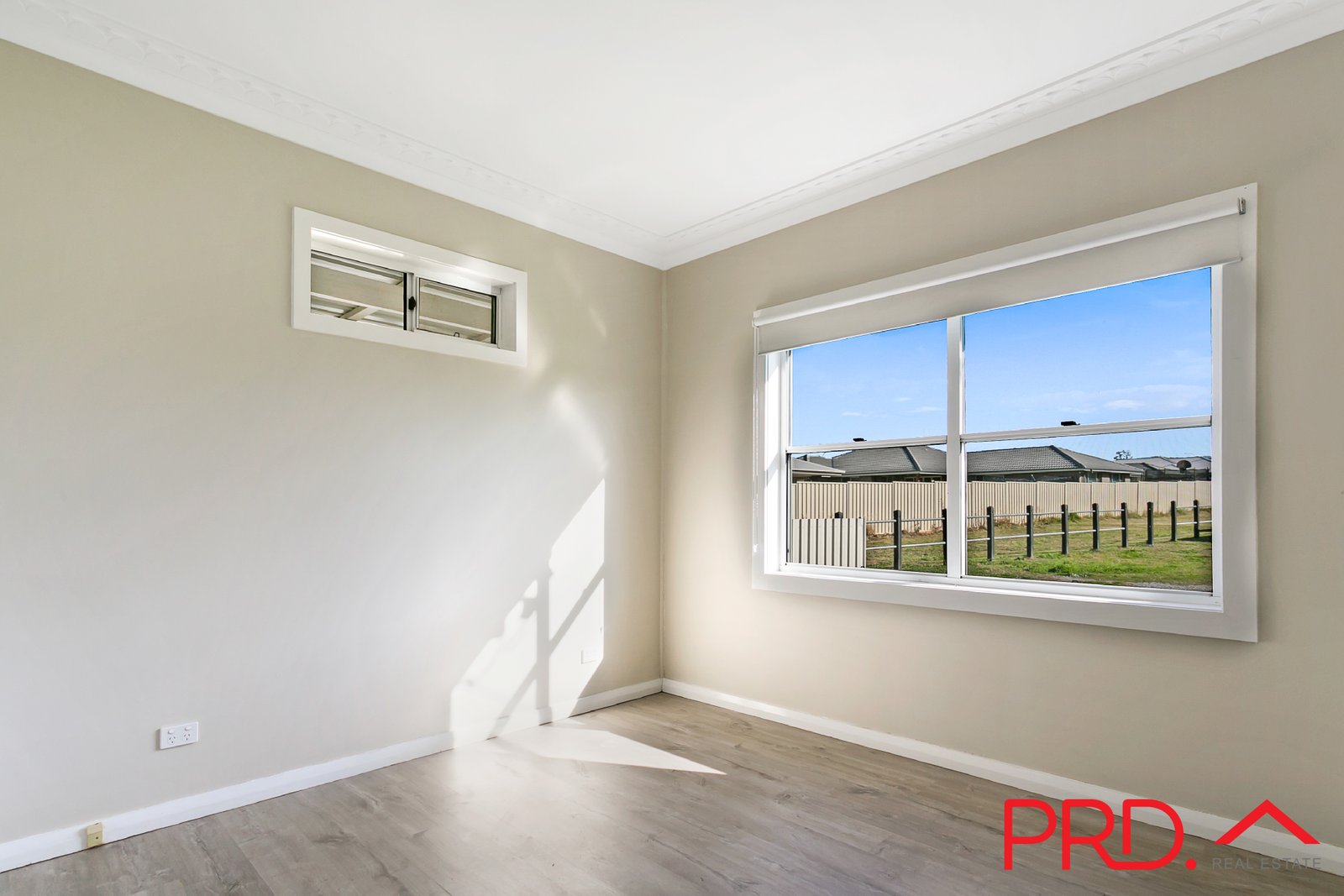 5 Iona Street TAMWORTH 12