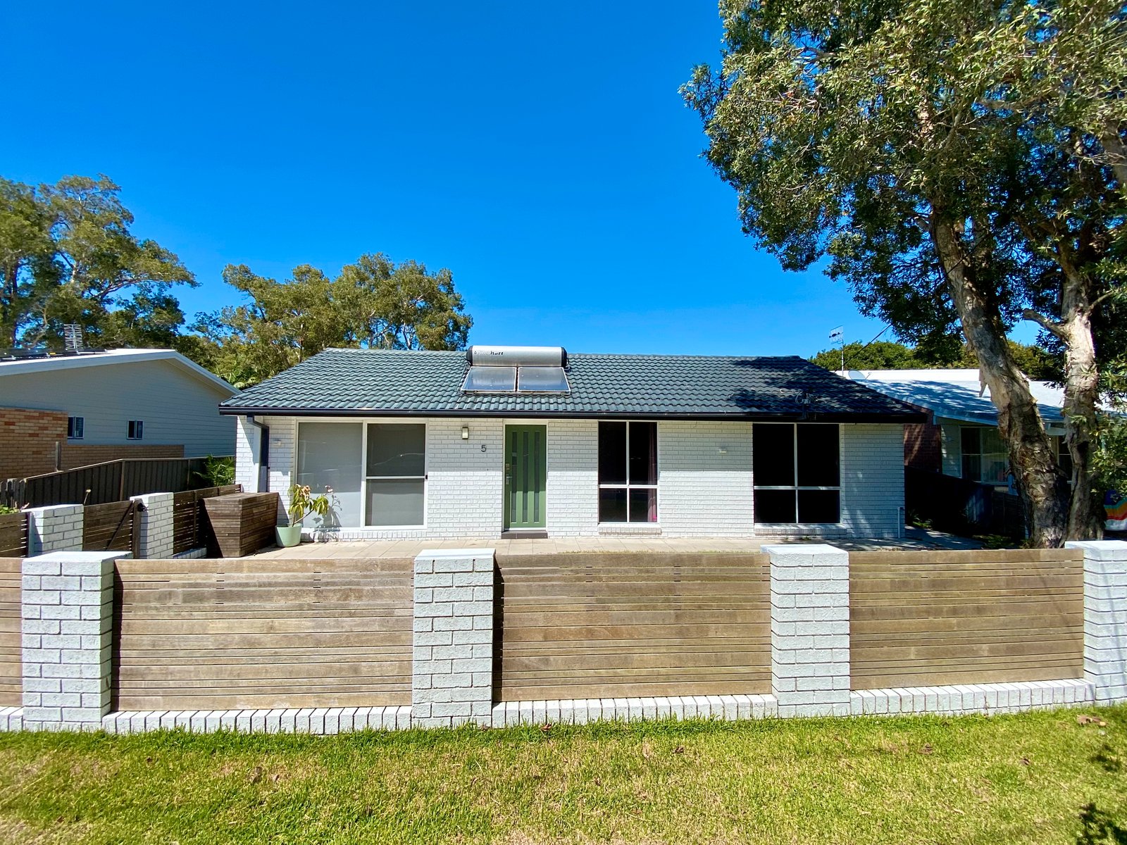 5 Irene Crescent SOLDIERS POINT 9