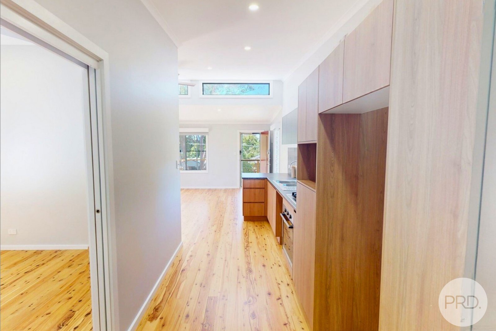 5 James Scott Crescent LEMON TREE PASSAGE 6