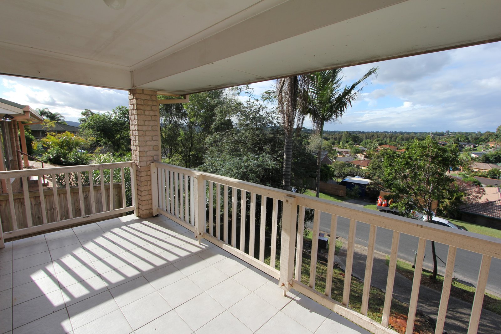 5 Jancoon Court CARRARA 2