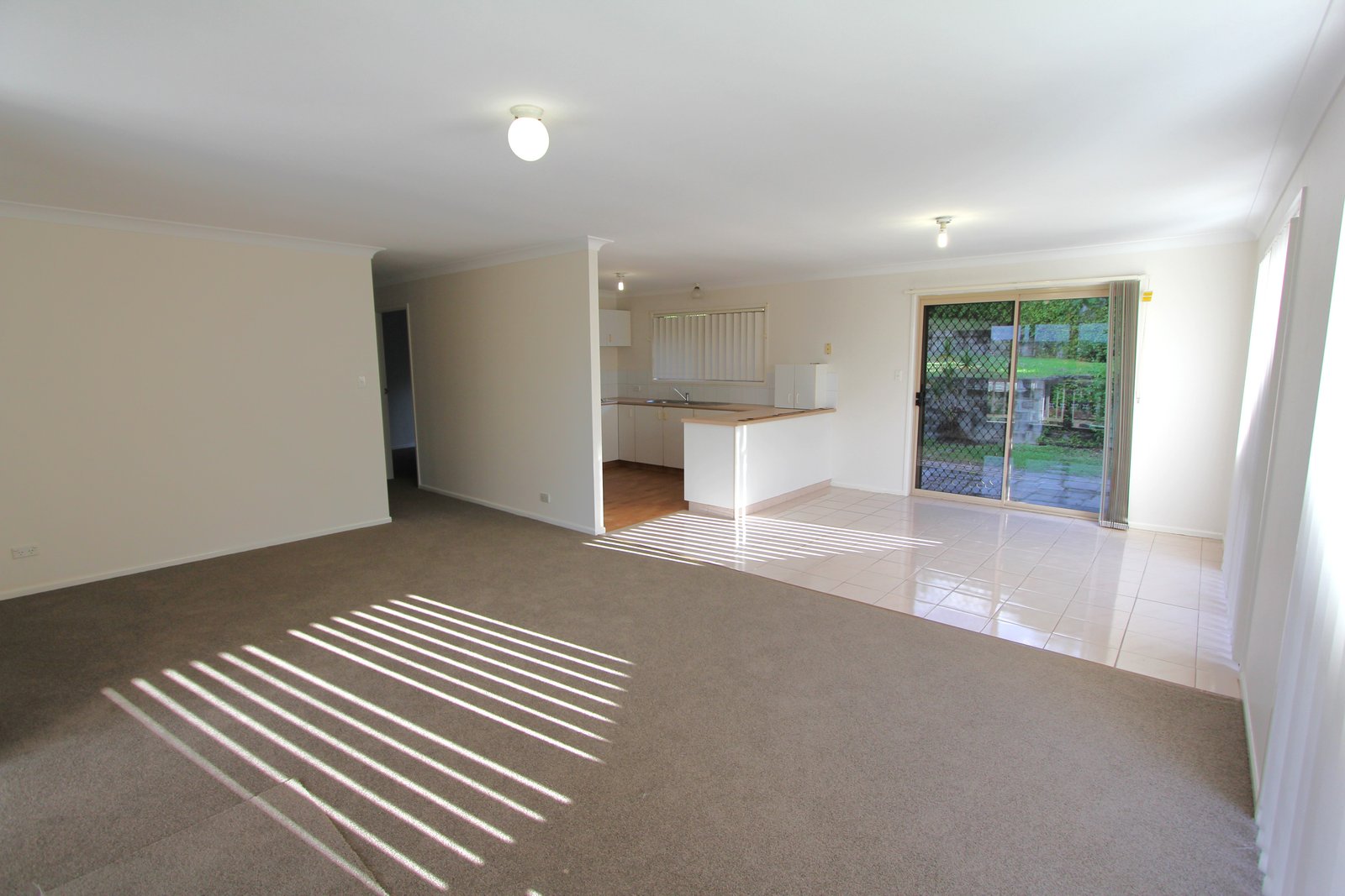 5 Jancoon Court CARRARA 6
