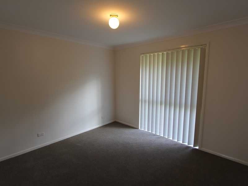 5 Jancoon Court CARRARA 9