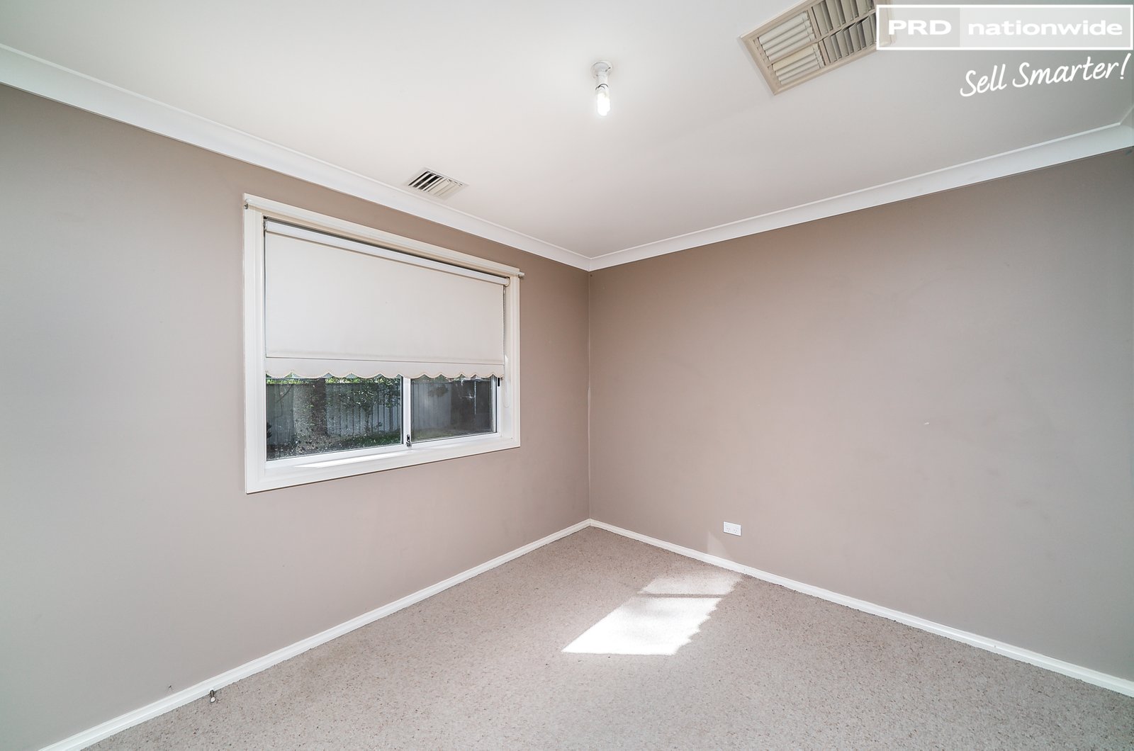 5 Jarrah Place GLENFIELD PARK 5