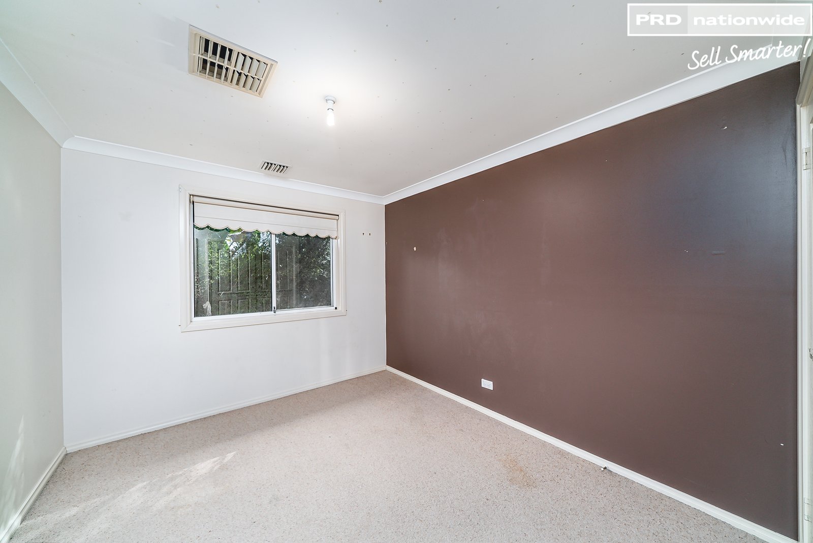 5 Jarrah Place GLENFIELD PARK 6