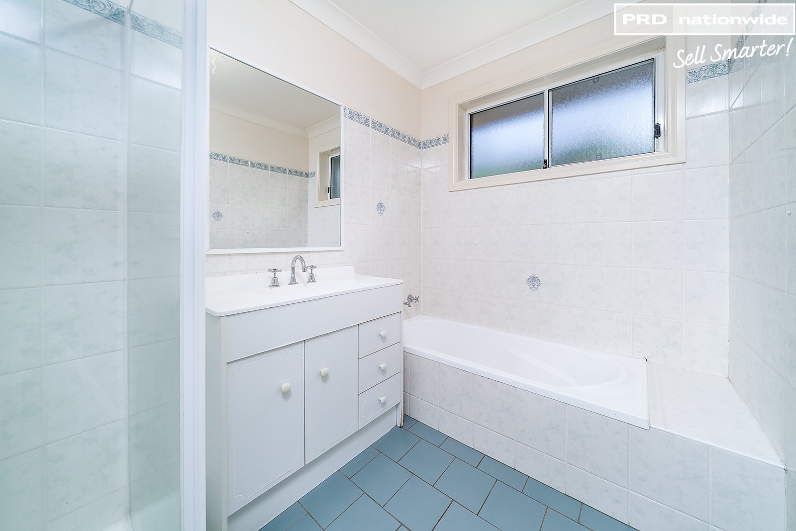 5 Jarrah Place GLENFIELD PARK 9