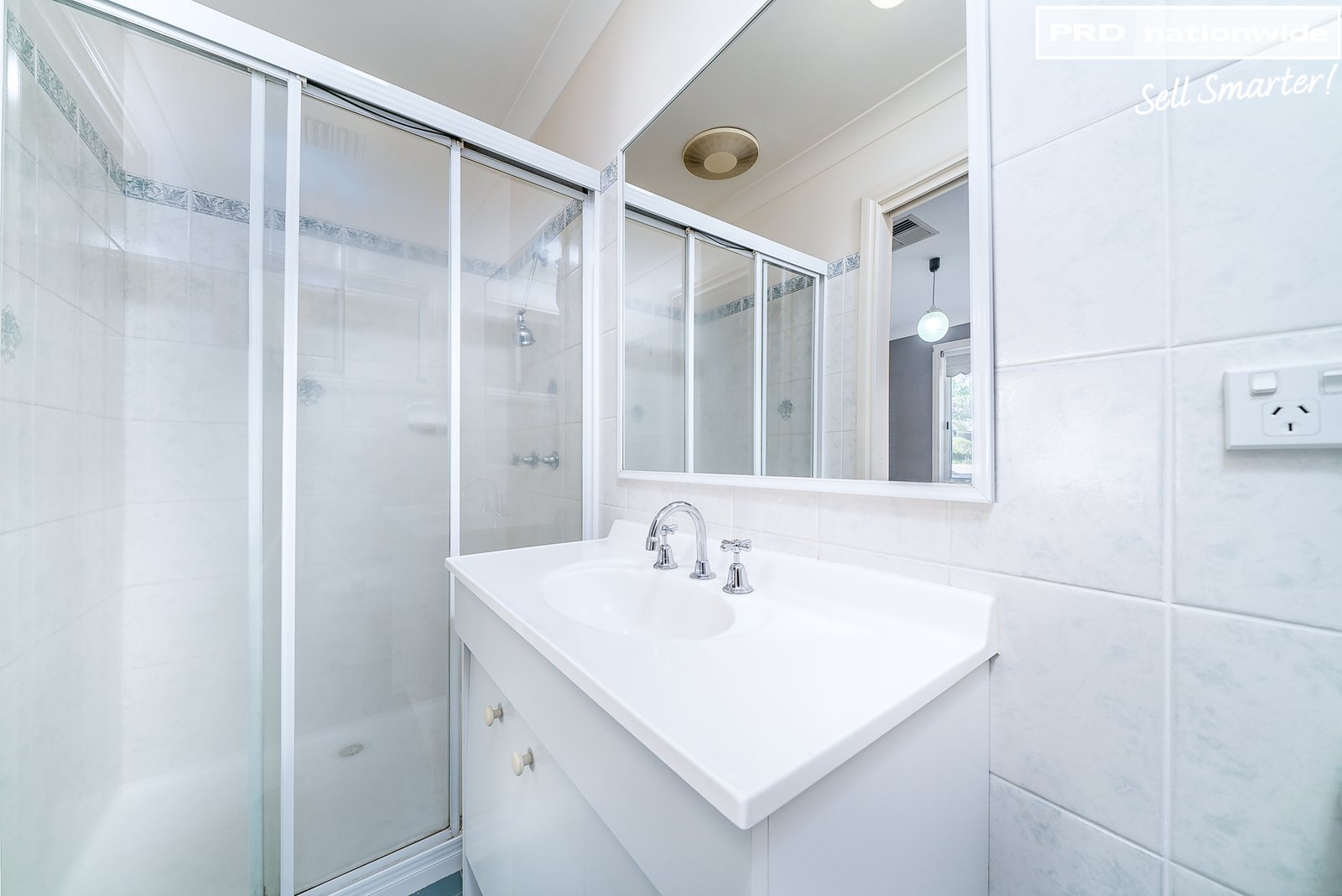 5 Jarrah Place GLENFIELD PARK 11