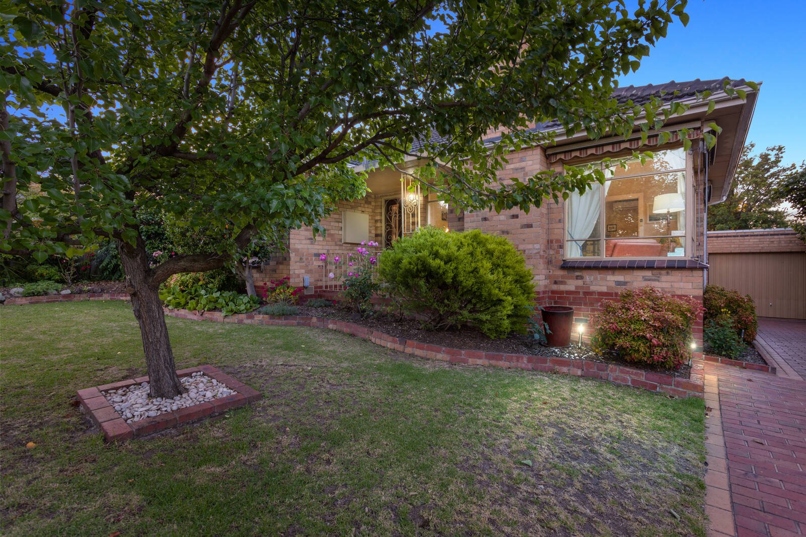Gallery: 5 Jeffrey Street