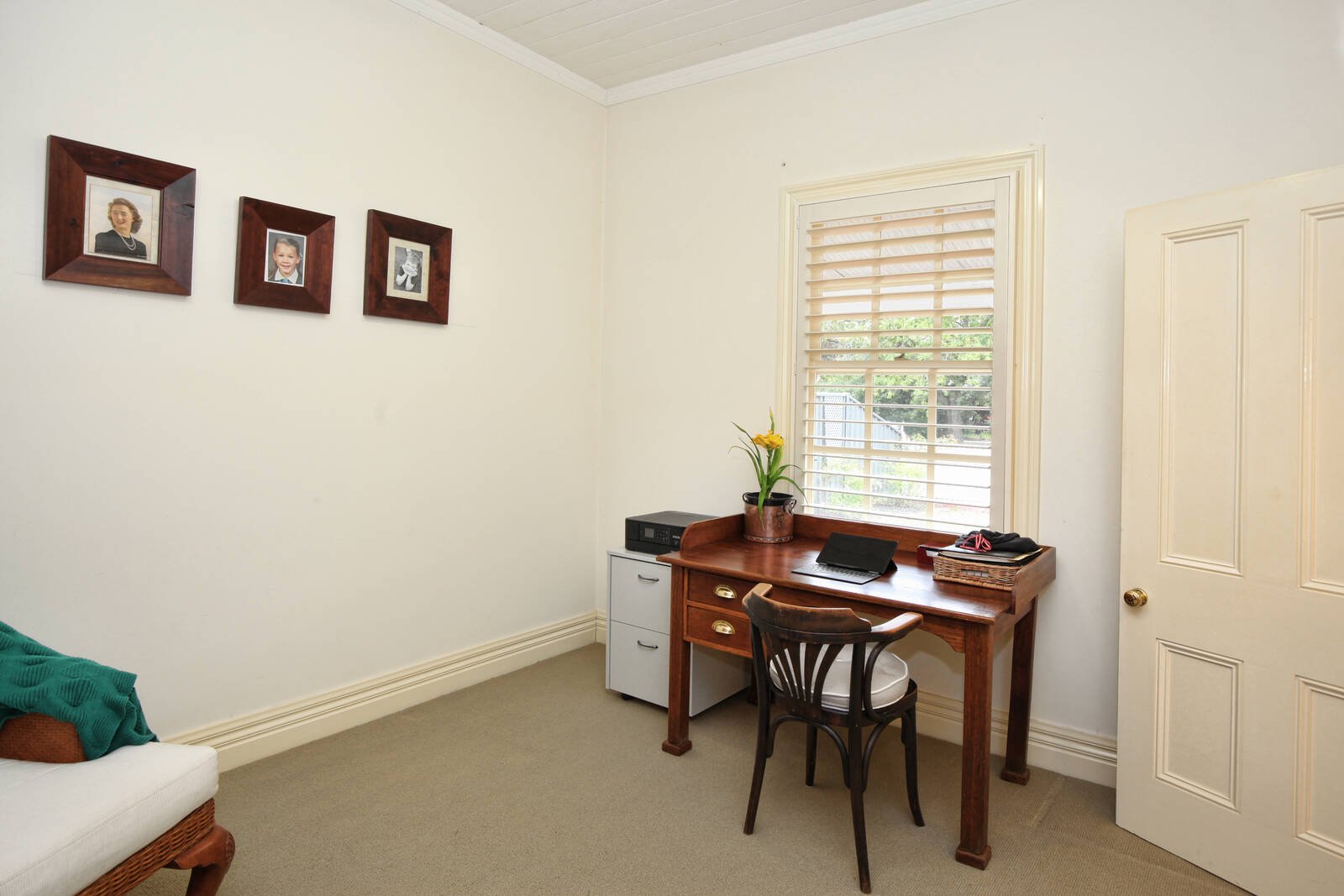 Real Estate and Property in 5 Jeffreys Street, Woodend, VIC