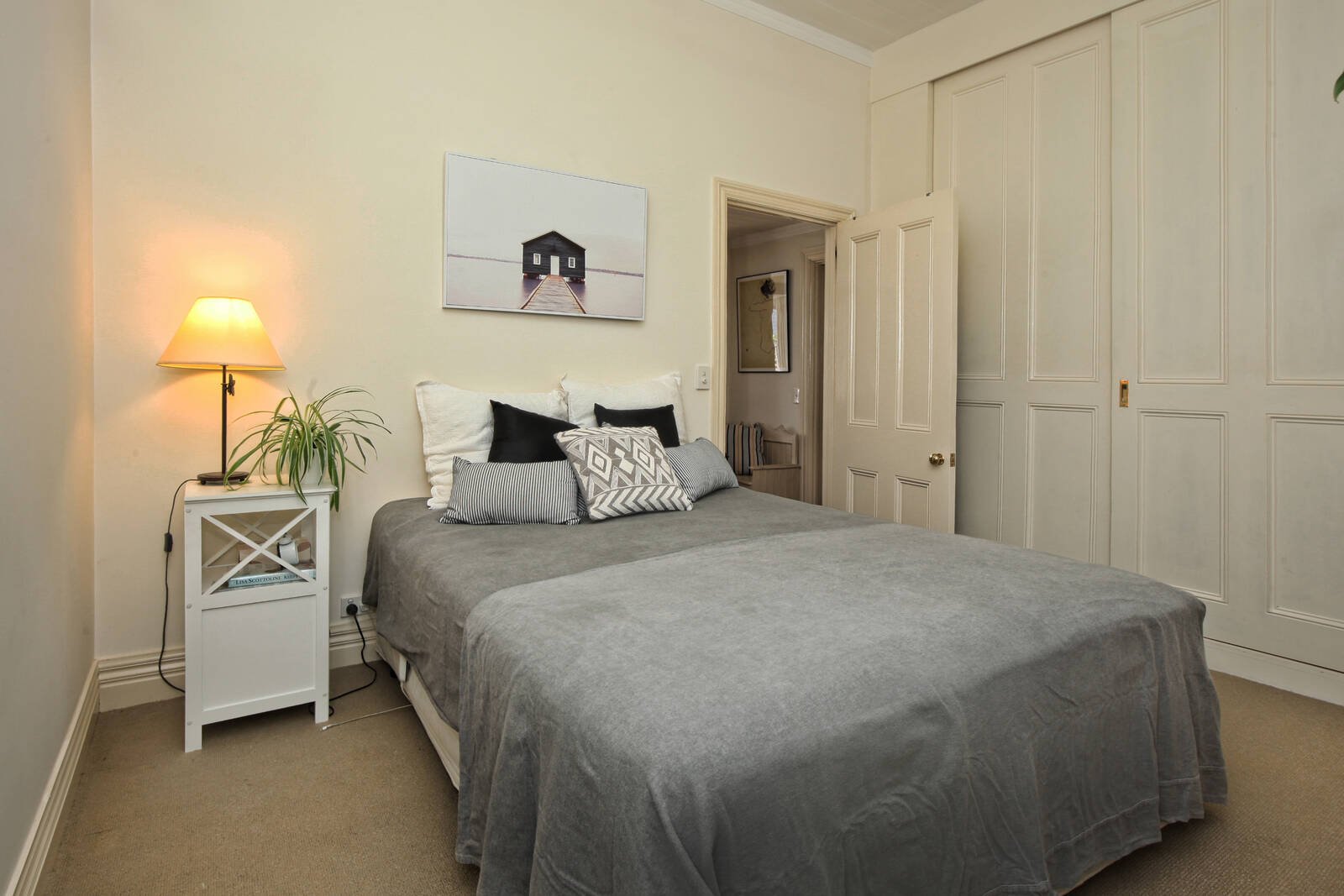 Real Estate and Property in 5 Jeffreys Street, Woodend, VIC