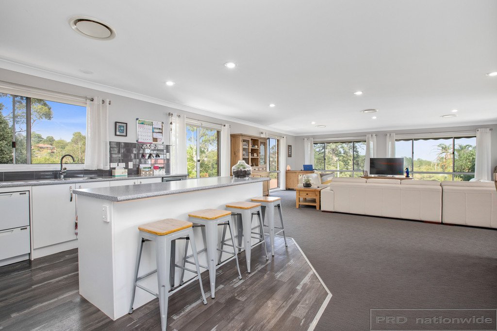 5 Jodi Close TENAMBIT 10