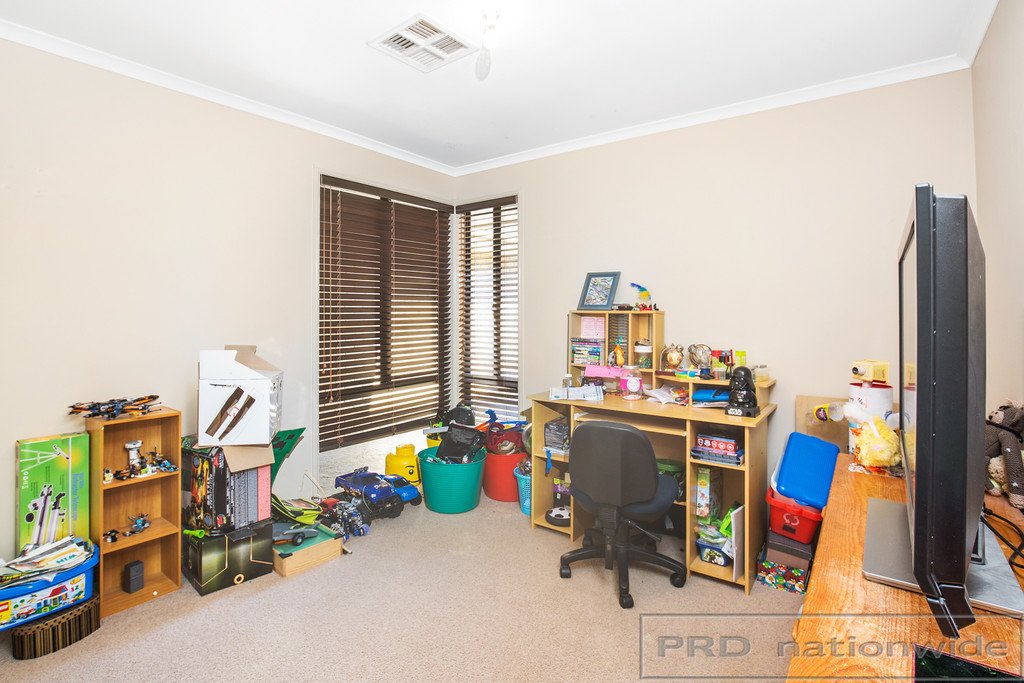 5 John Verge Avenue RUTHERFORD 13