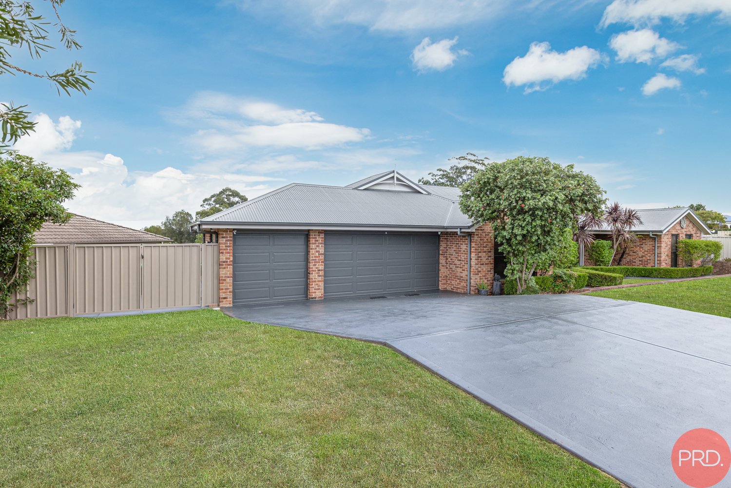 5 Jory Crescent RAWORTH 4