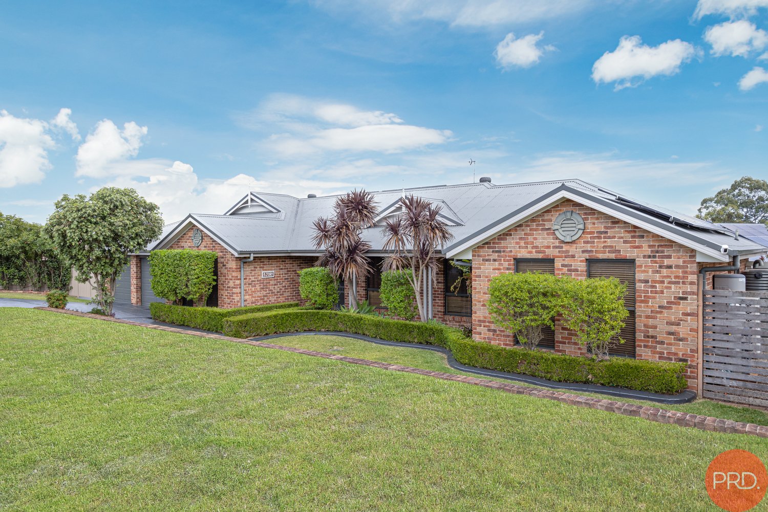 5 Jory Crescent RAWORTH 6