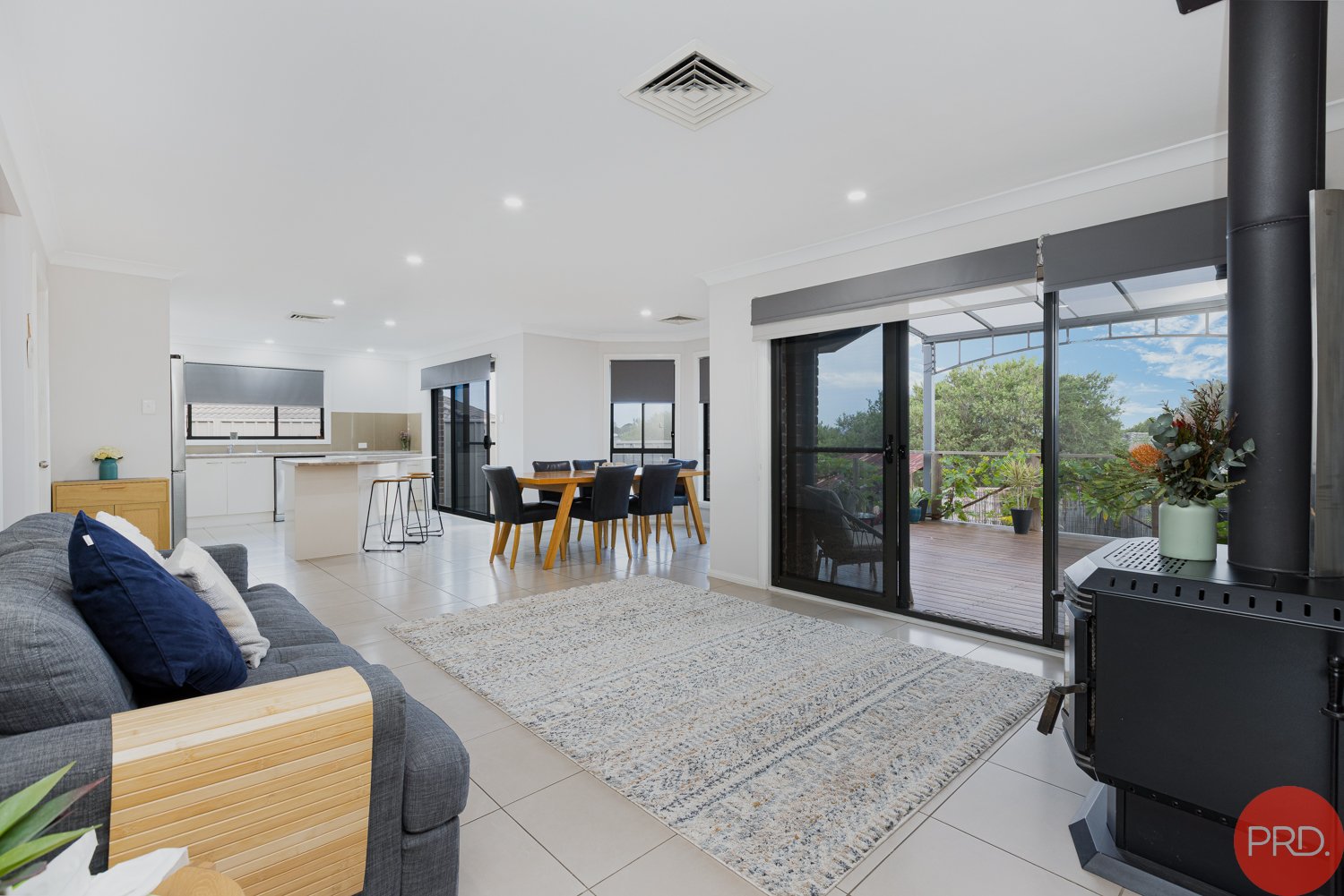 5 Jory Crescent RAWORTH 11