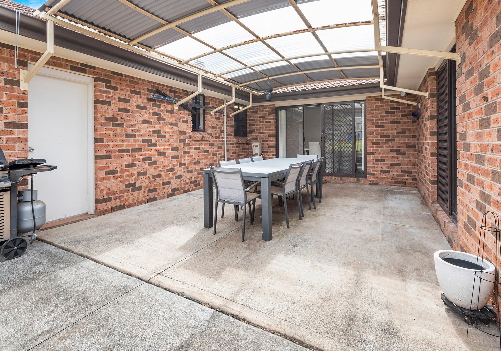 5 Jurunga Court HORSLEY 11