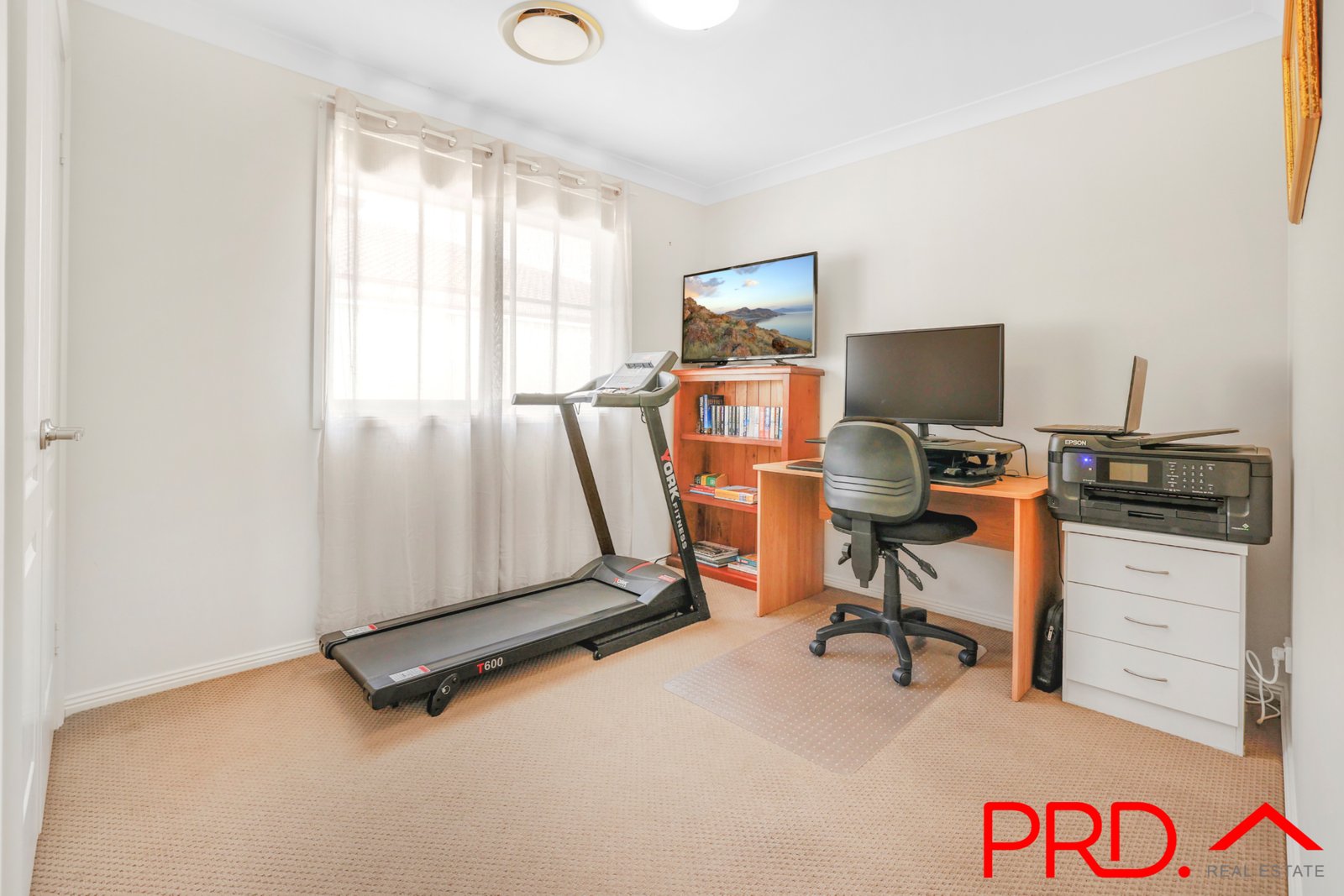 5 Kalinda Place TAMWORTH 5