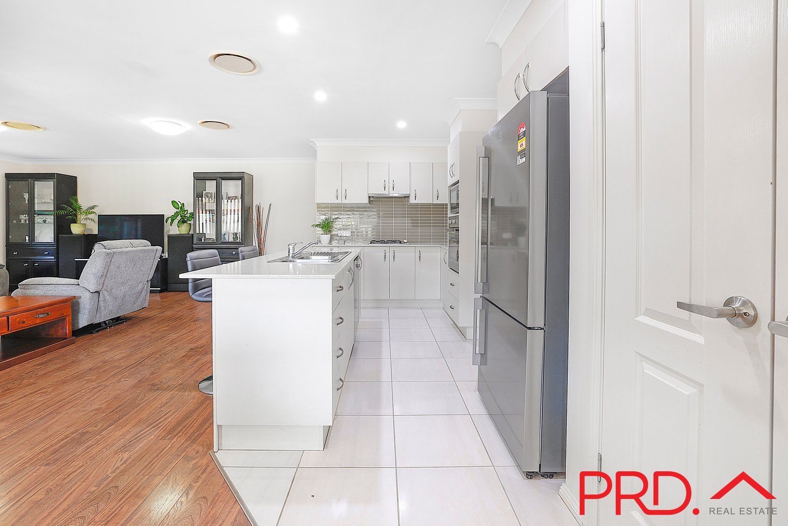 5 Kalinda Place TAMWORTH 9