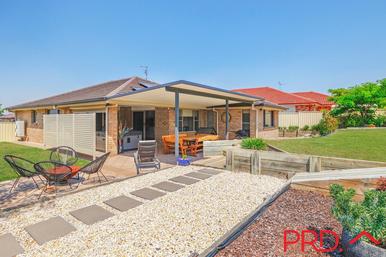 5 Kalinda Place TAMWORTH 23