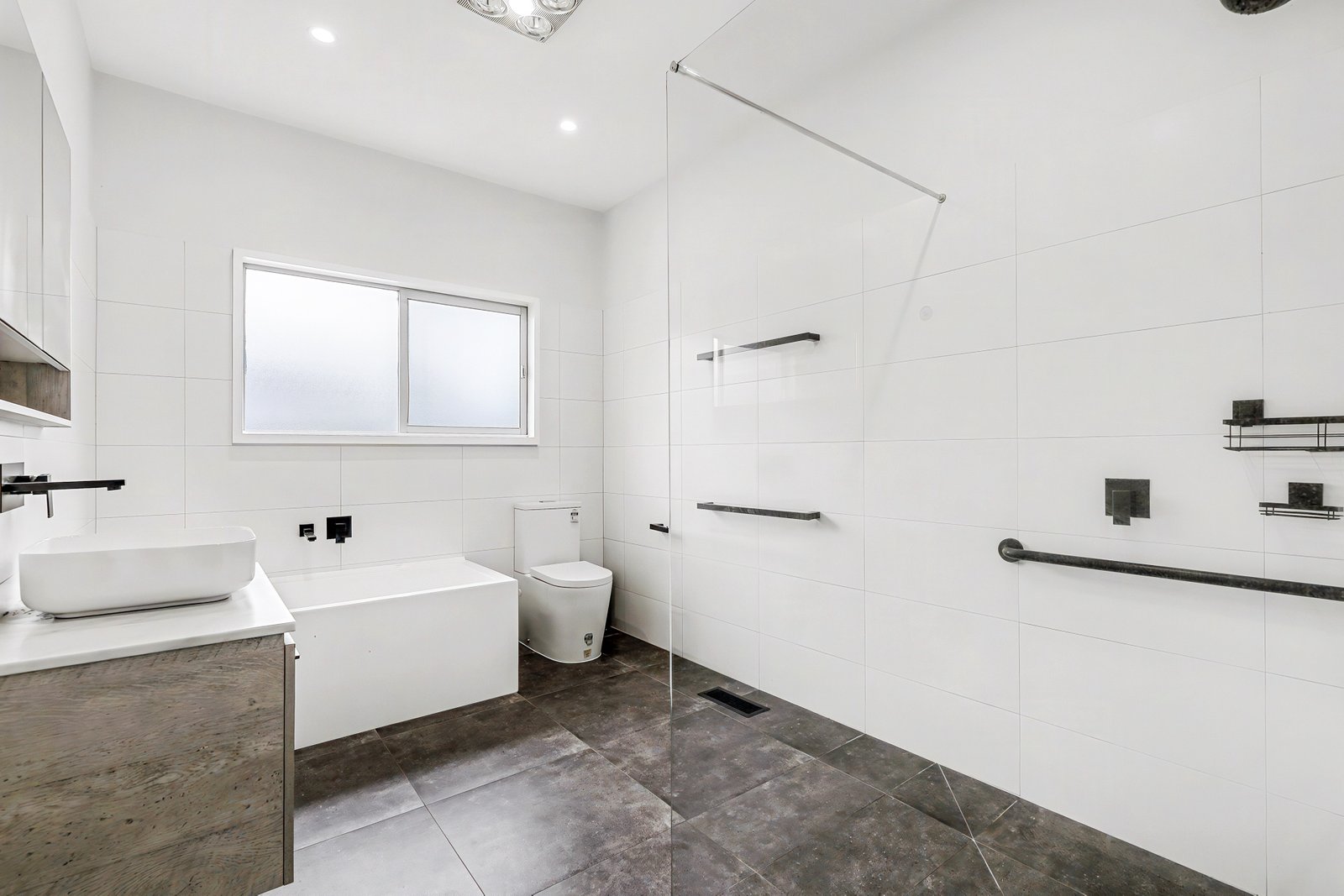 Gallery: 5 Kanooka Avenue