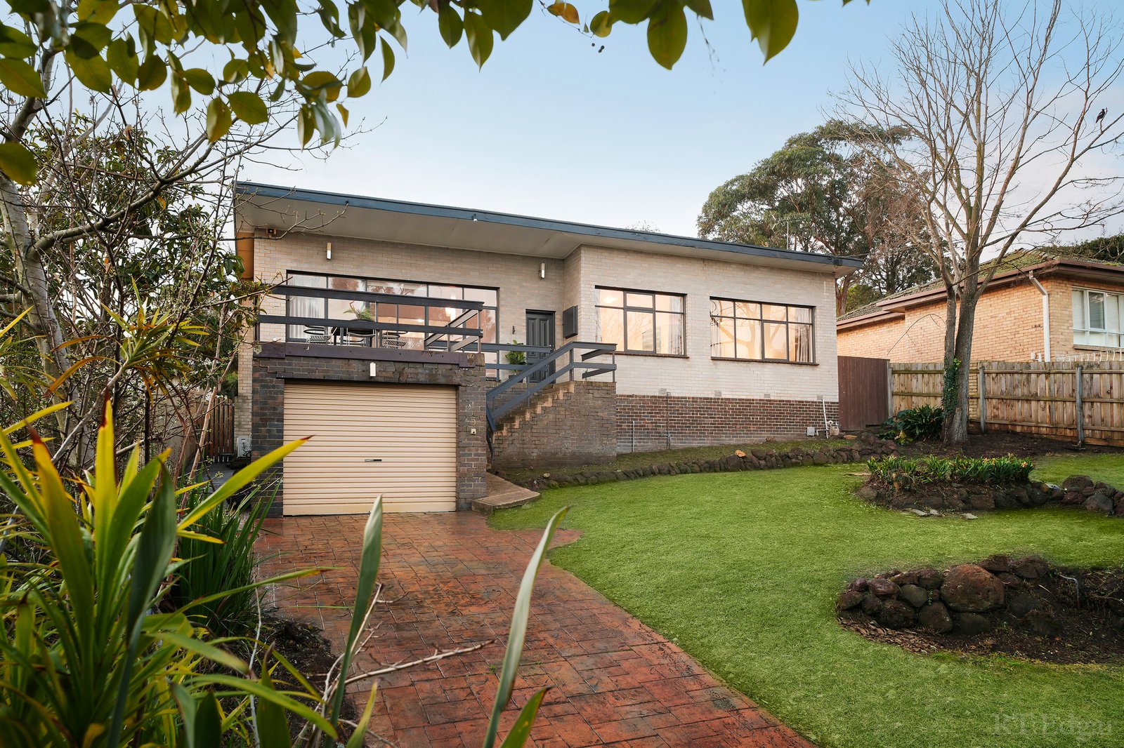 Real Estate and Property in 5 Kenny Street, Balwyn North, VIC