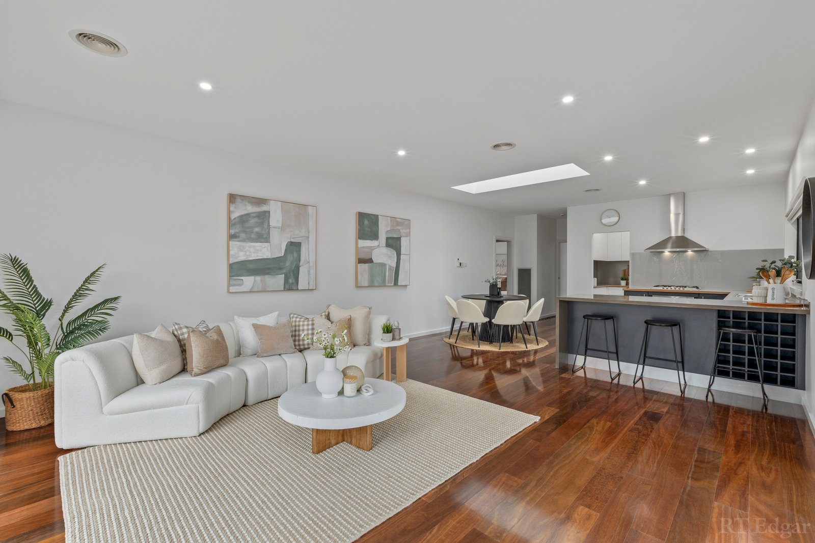 Real Estate and Property in 5 Kenton Court, Ocean Grove, VIC