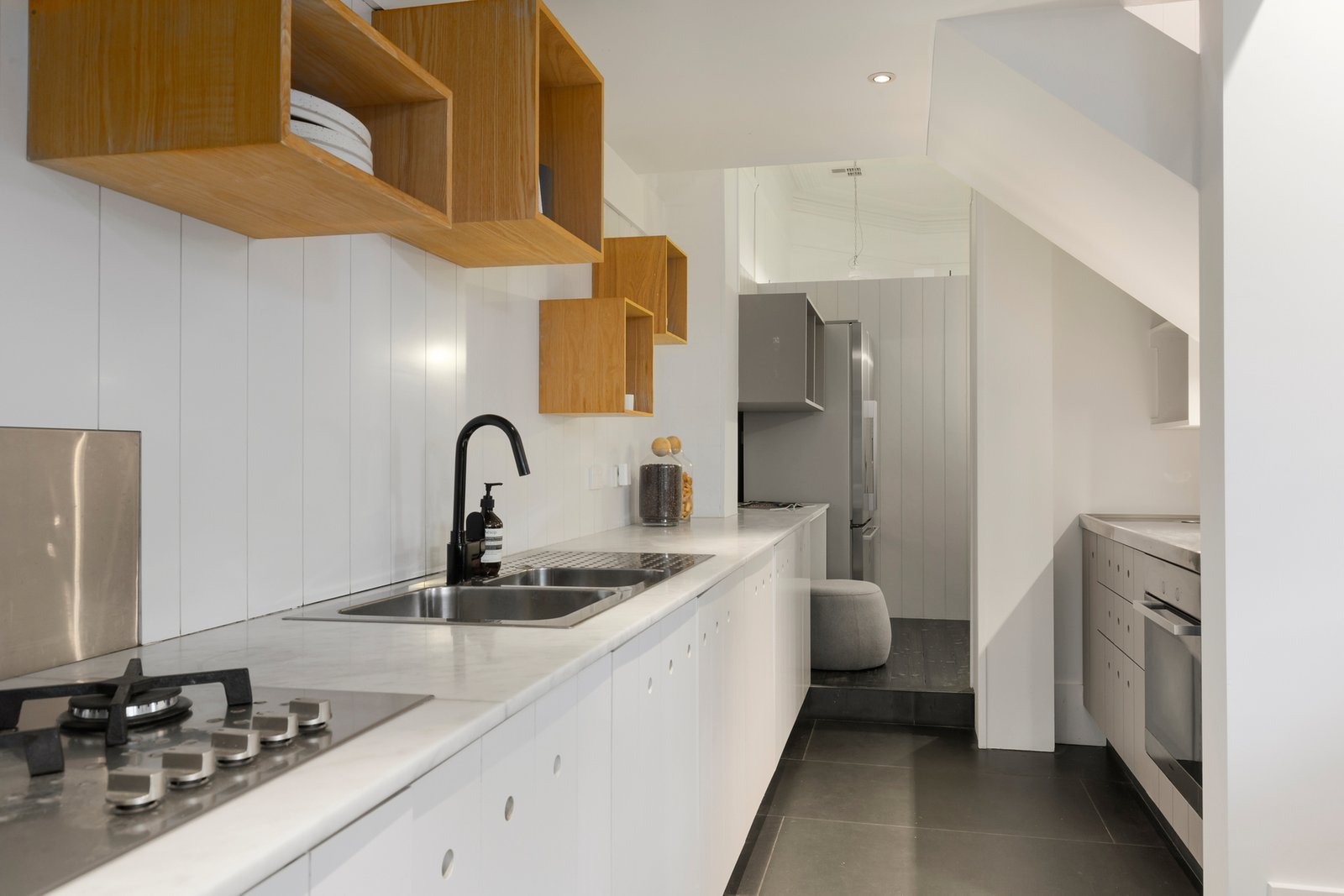 Gallery: 5 Kerferd Place